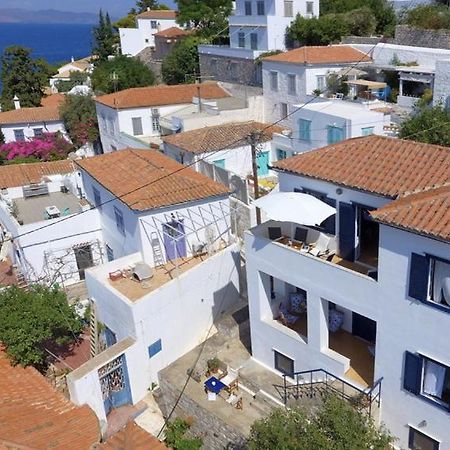 Options House Villa Хидра Екстериор снимка