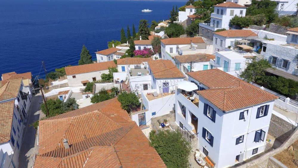 Options House Villa Хидра Екстериор снимка